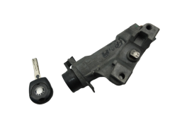 Превключвател за запалване Skoda Fabia Octavia 4B0905851C 4B0905849 1360