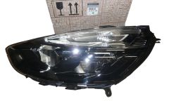 Фарове Ляво Нов оригинал 260601732R Renault Clio 4