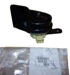 Клаксон Нов оригинал 6236E3 6236.E3 Citroen Peugeot