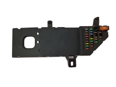 Кутия с предпазители Saab 518820022 12798346 GM 18291
