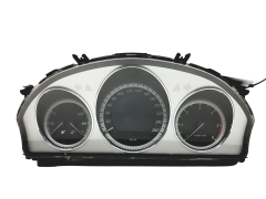 Тахометър Mercedes C S204 A2049002105 VDO