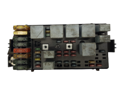 Кутия с предпазители Daewoo 96255579