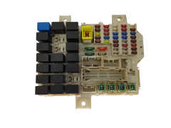 Кутия с предпазители Mitsubishi 8565A174 18877