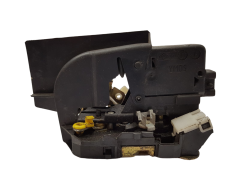 Заключване на врати Вдясно Преден край 7701038406 Renault Laguna I Vachette 11378