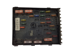 Кутия с предпазители 3C0937125 6359-2777 VW SEAT Audi 20843