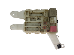Кутия с предпазители Toyota 82730-02140-A