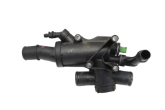 Корпус на термостат 9656182980 1336Y9 2.0 HDI 16v Citroen Peugeot 1978