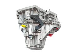 Скоростна кутия Нов оригинал TL8B008 320101742R Dacia Duster