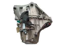 Скоростна кутия Нов оригинал TL4017 TL4A017 7701700559 Renault Laguna 3 2.0