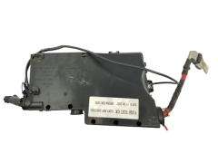 Кутия с предпазители Volvo 8688040 19526