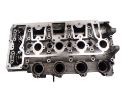 Глава на двигателя Citroen Peugeot Ford 9688418110 C01 0200HL 2.0 HDI TDCI 2