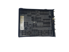 Кутия с предпазители 1K0937124K VW Audi Skoda Seat 40463