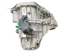 Скоростна кутия Нов TL4026 TL4A026 1.5 dCi Renault Fluence 77017005777