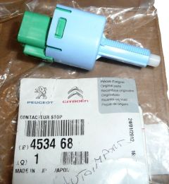 Сензор на спирачния педал Нов оригинал 453468 Citroen C-Crosser Peugeot 4007