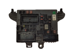 Кутия с предпазители 13277318 Opel GM 19852