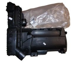 Корпус на въздушния филтър Оригинал 165008572R Renault Dacia