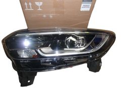 Фарове Ляво Нов оригинал 260601991R Renault Kadjar Фарове Ляво Нов оригинал 260601991R Renault Kadjar