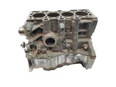 Блок на двигателя K9K276 K9KF276 1.5 dci Nissan NV200 Micra K12 S9