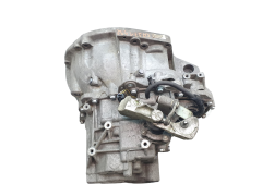 Скоростна кутия ND0002 7701717852 1.9 dCi Renault Scenic 2 1011