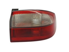Лампи Права Задна част 8200002474 Laguna 2 Renault Valeo
