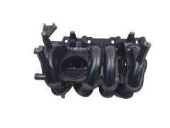 Смукателен колектор 8200084509 7700273860 1.4 8v Renault