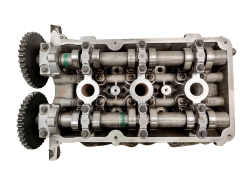 Глава на двигателя Ford F53E-6090-AD 2.5 V6 SEA