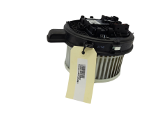 Вентилатор Opel Astra K 13497776 0130309503 3236