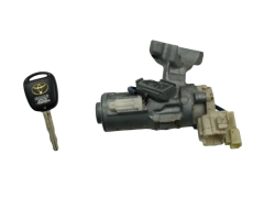 Превключвател за запалване Toyota Yaris 45020-52-1 1581