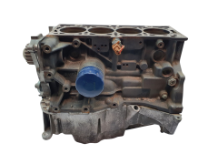 Блок на двигателя 7701476932 K4M782 K4MT782 1.6 Renault Scenic 2