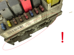Кутия с предпазители 51724394 0051724394057657 Alfa Romeo Delphi 58145