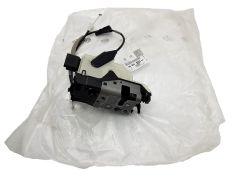 Заключване на врати Вдясно Преден край Оригинал Peugeot 208 2008 9812500780