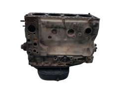 Блок на двигателя S8UE752 2,5 D Renault Trafic Sofim 8140.67