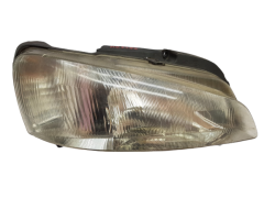 Фарове Вдясно Peugeot 106 6205P4 88202143 Valeo