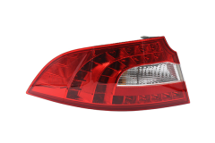Лампи Задна част Ляво Направете Skoda Superb 2 3TD945095 89450882102 DPA