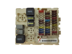 Кутия с предпазители Ford 2M5T-14A073-AC 518274204