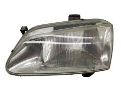 Фарове Ляво 7701040682 Megane 1 Scenic 1 Renault Valeo 4874