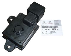 Превключвател за старт/стоп Оригинал Citroen Peugeot DS3 DS4 301 3008 9828207680