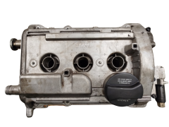 Глава на двигателя Audi 078103373AH 078103471R 2.4 V6 APS