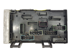 Кутия с предпазители Chrysler 05144579AC 05144509AF 19611