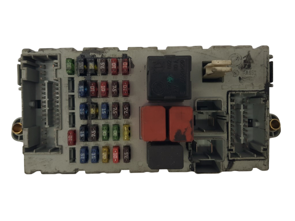 Кутия с предпазители Fiat 46774358 NPL 46774361 CPL Delphi main product photo